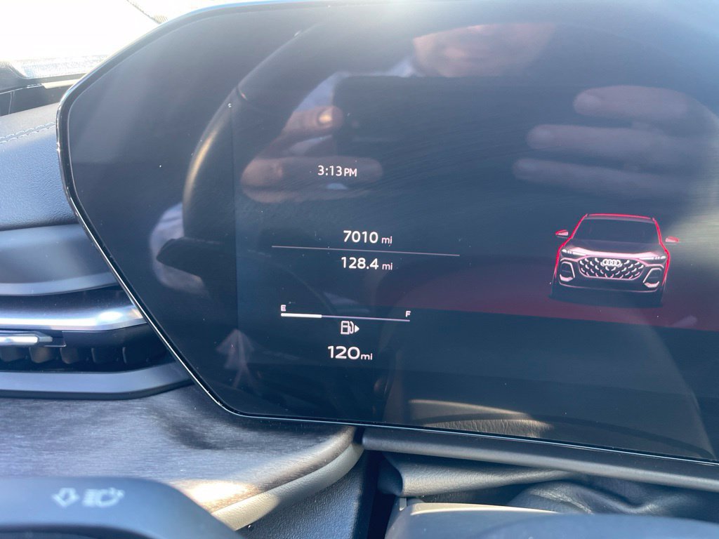 Certified 2025 Audi Q5 Premium Plus w/ Premium Plus AWD/4WD image 7