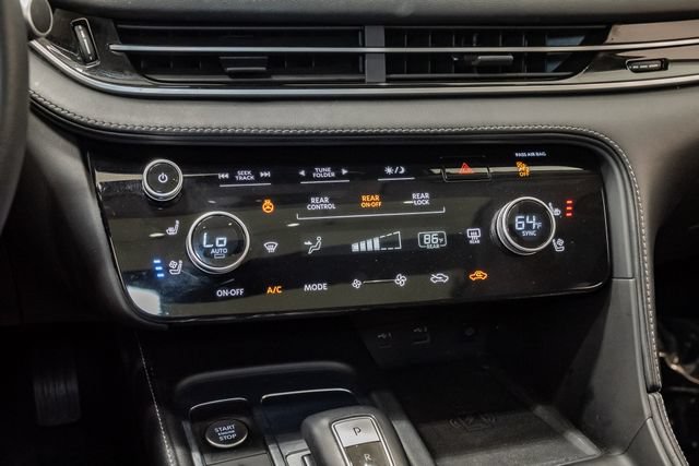 Used 2023 INFINITI QX60 Luxe w/ Vision Package AWD/4WD image 19