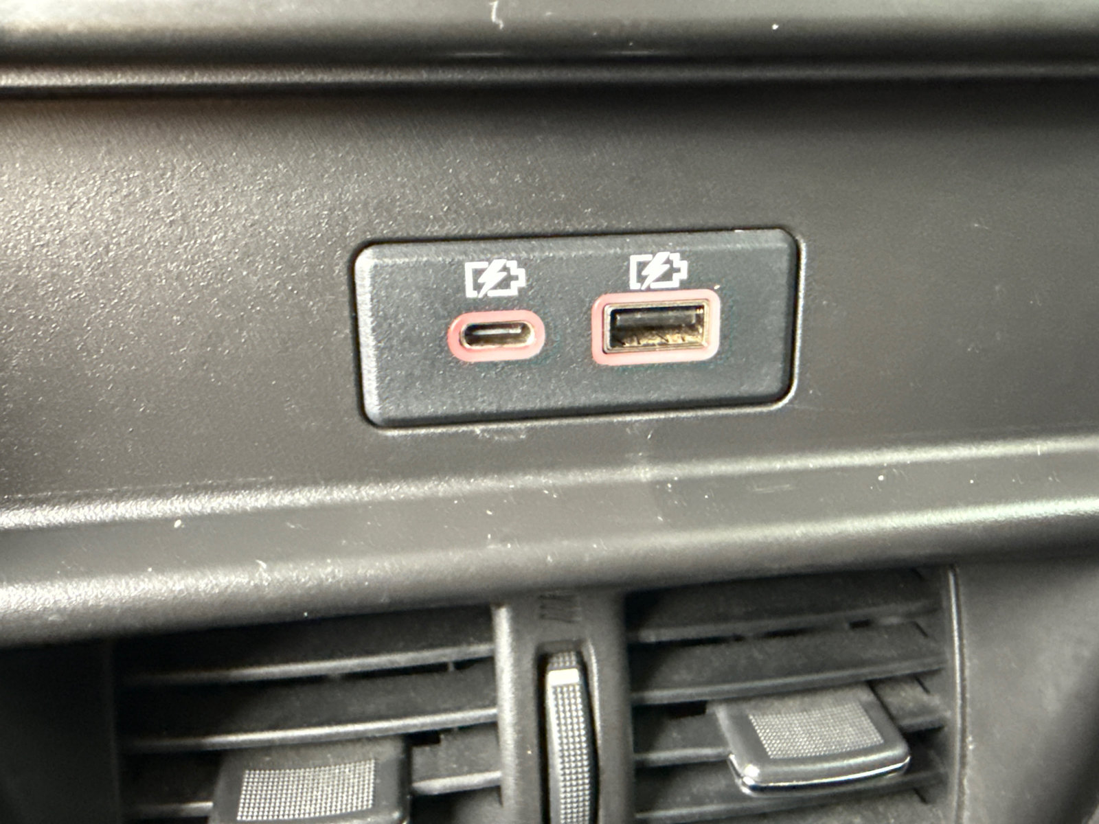 Used 2019 Nissan Murano S AWD/4WD image 24