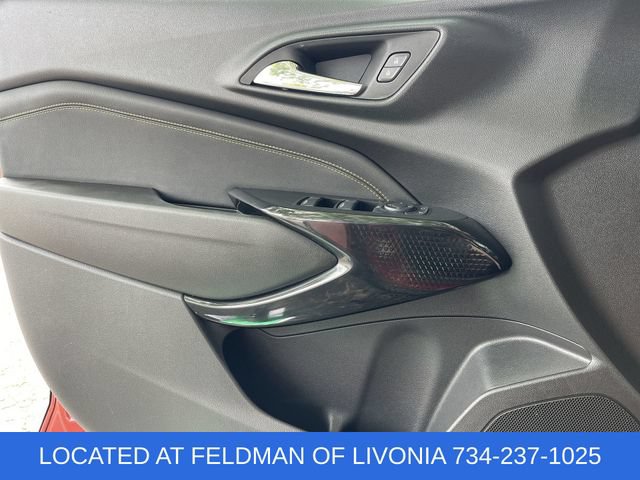 Certified 2024 Chevrolet Trax LT w/ Driver Confidence Package FWD image 21