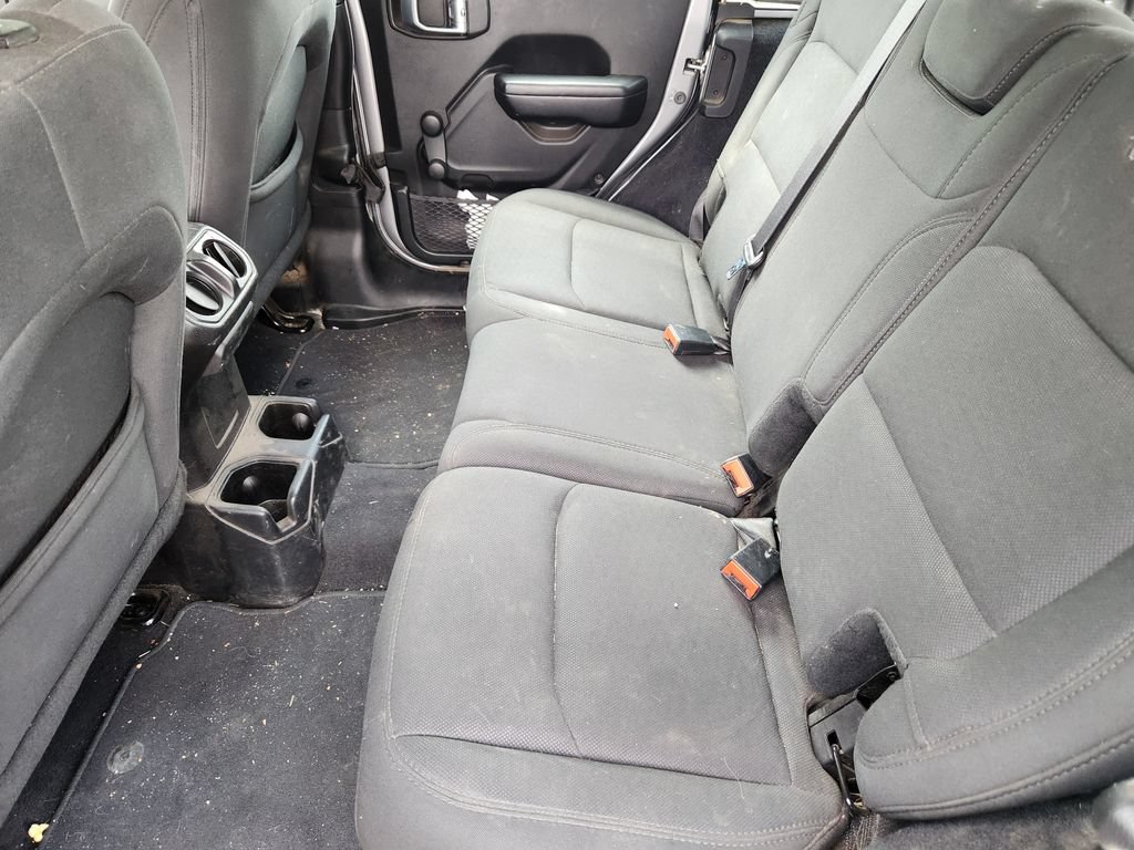 Used 2019 Jeep Wrangler Unlimited Sport AWD/4WD image 16