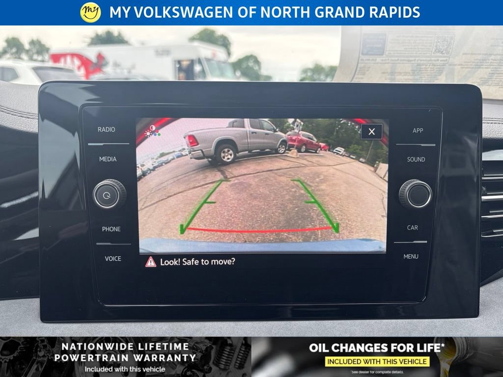 New 2026 Volkswagen Jetta SE FWD image 19