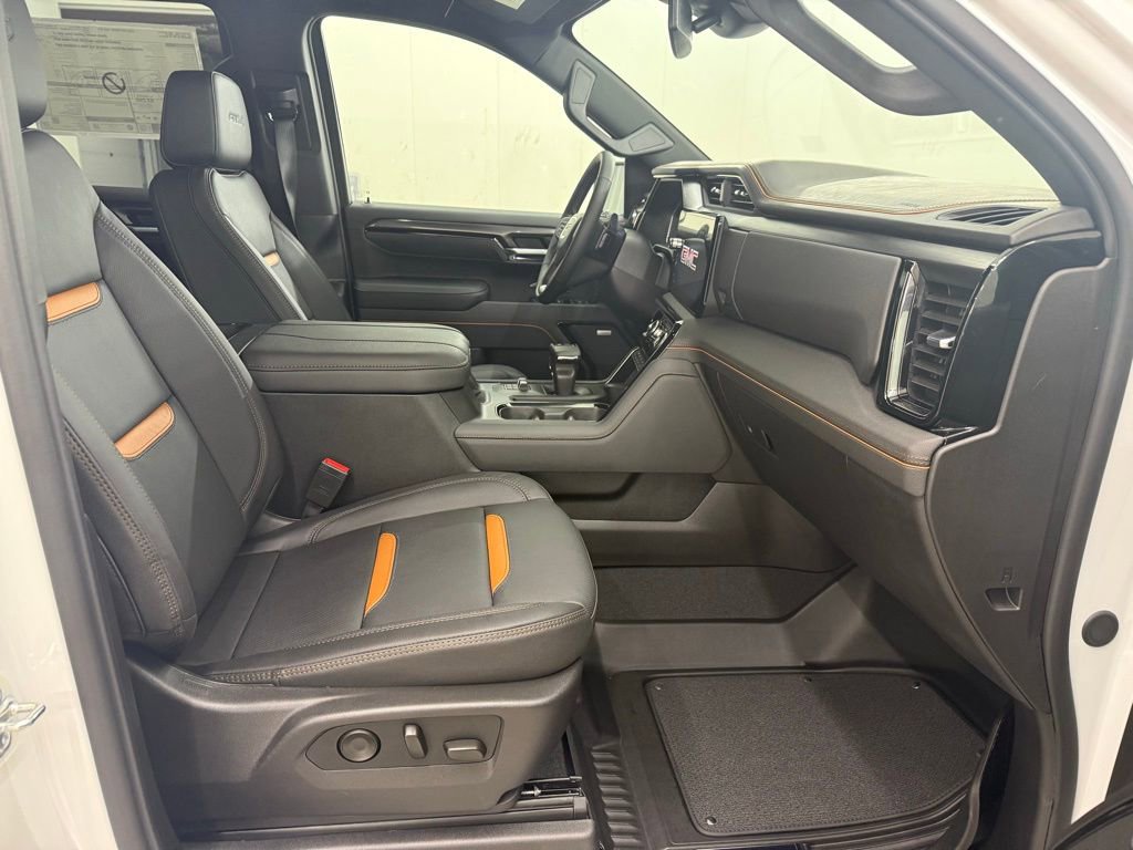 New 2026 GMC Sierra 1500 AT4 w/ AT4 Premium Package image 7