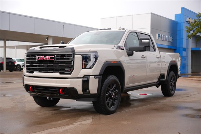 New 2026 GMC Sierra 2500 AT4 image 8