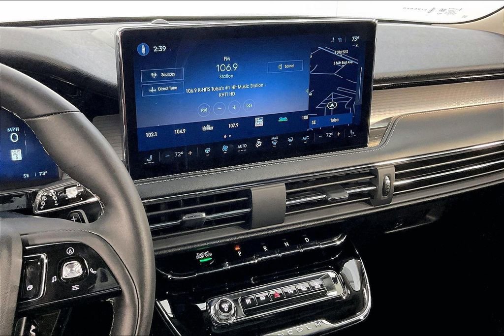 Used 2026 Lincoln Corsair Premiere FWD image 8
