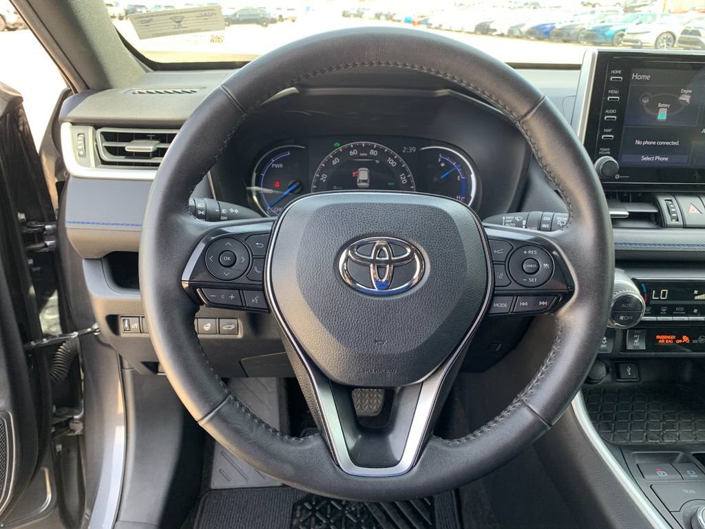 Used 2020 Toyota RAV4 XSE w/ XSE Grade Weather Package image 29