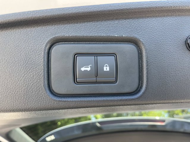 New 2026 Nissan Pathfinder SV AWD/4WD image 13