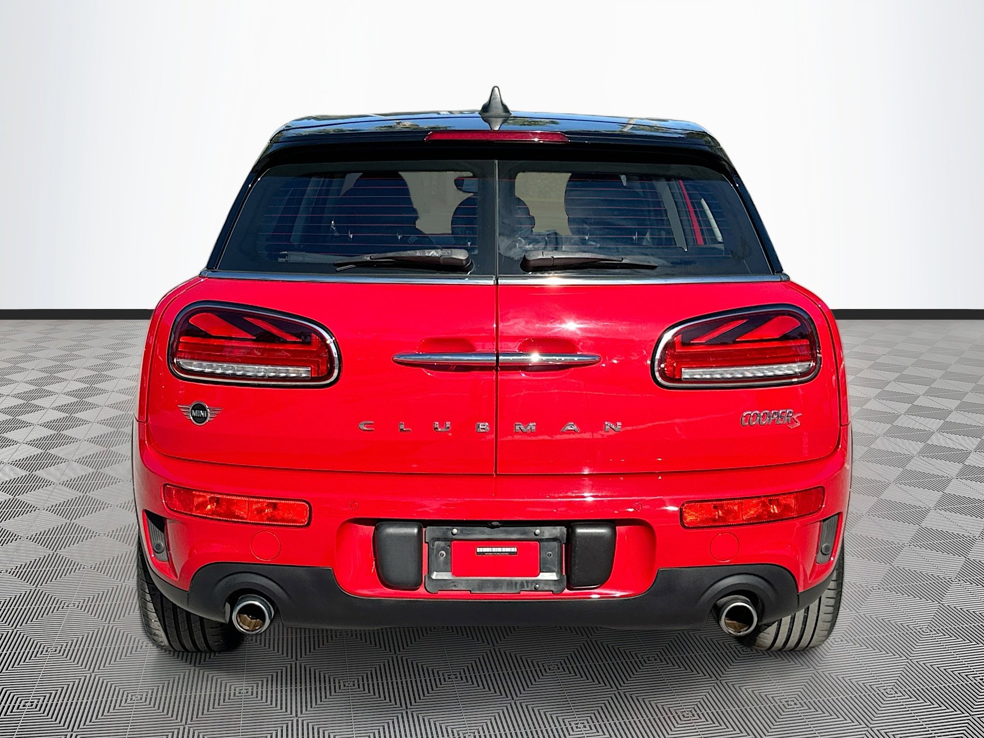 Used 2020 MINI Cooper Clubman S w/ Premium Package image 6