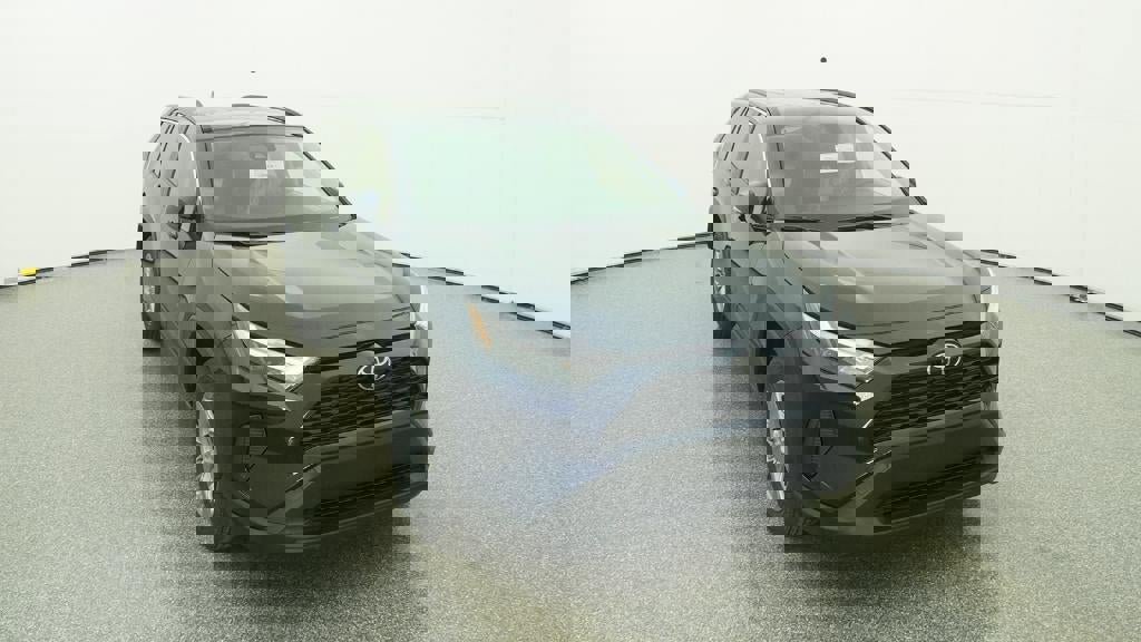 New 2025 Toyota RAV4 XLE image 14