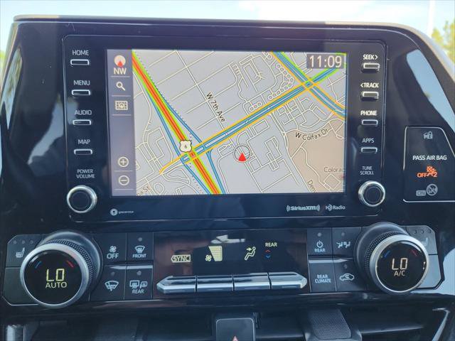 Certified 2020 Toyota Highlander XLE AWD/4WD image 28
