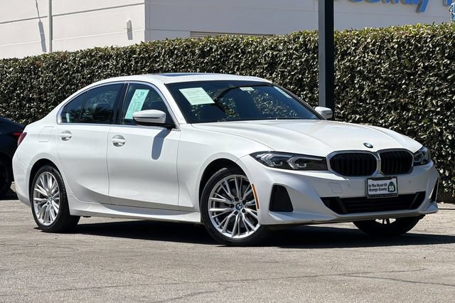 Used 2024 BMW 330i Sedan RWD image 2