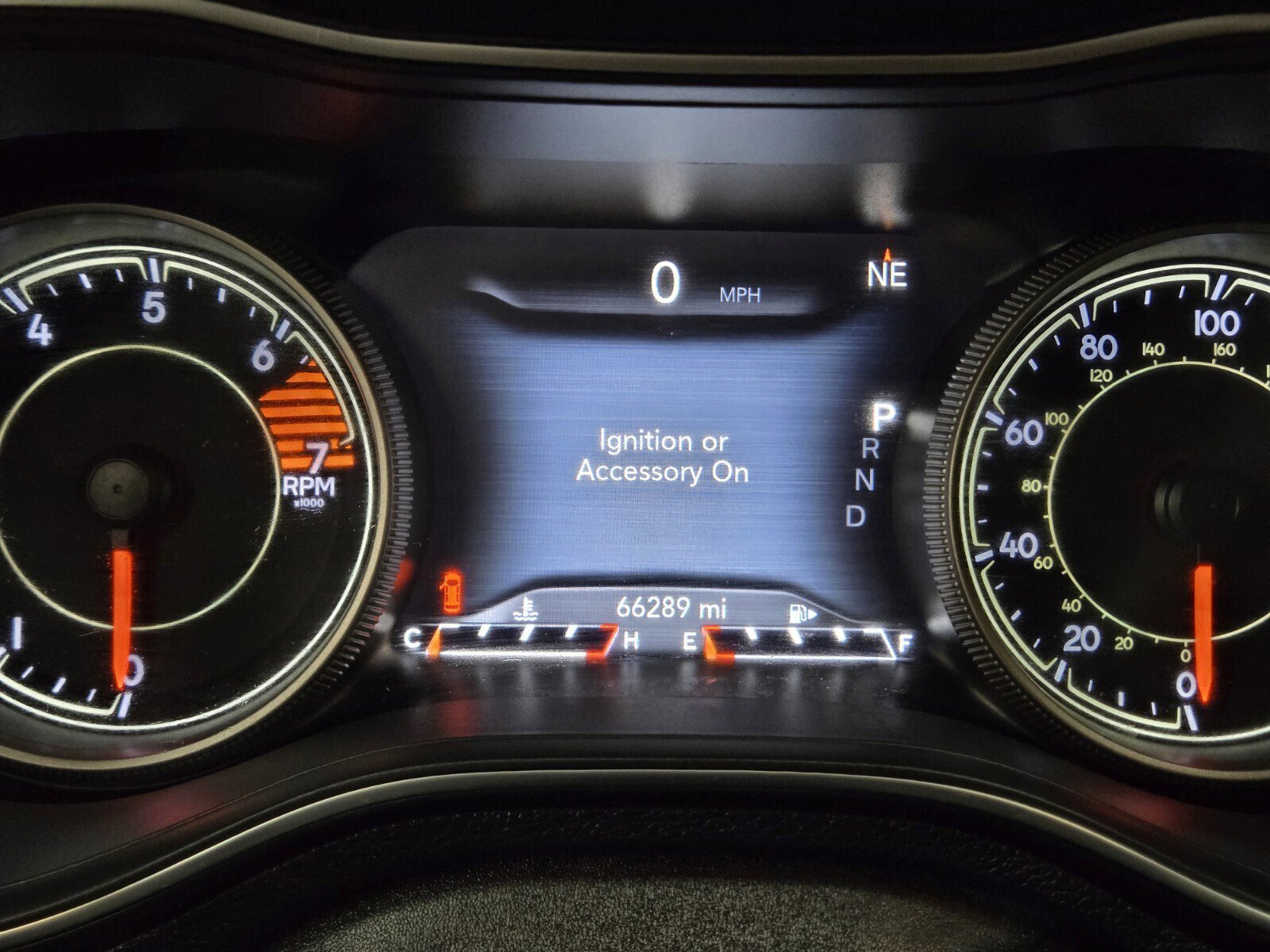 Used 2019 Jeep Cherokee Limited FWD image 16