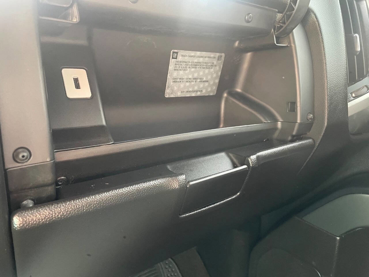 Used 2018 Chevrolet Silverado 2500 LT w/ LT Fleet Convenience Package AWD/4WD image 28