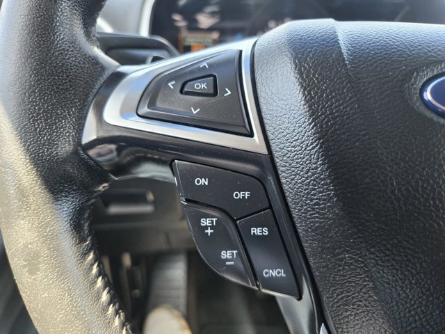 Used 2017 Ford Edge SEL w/ Equipment Group 201A AWD/4WD image 20