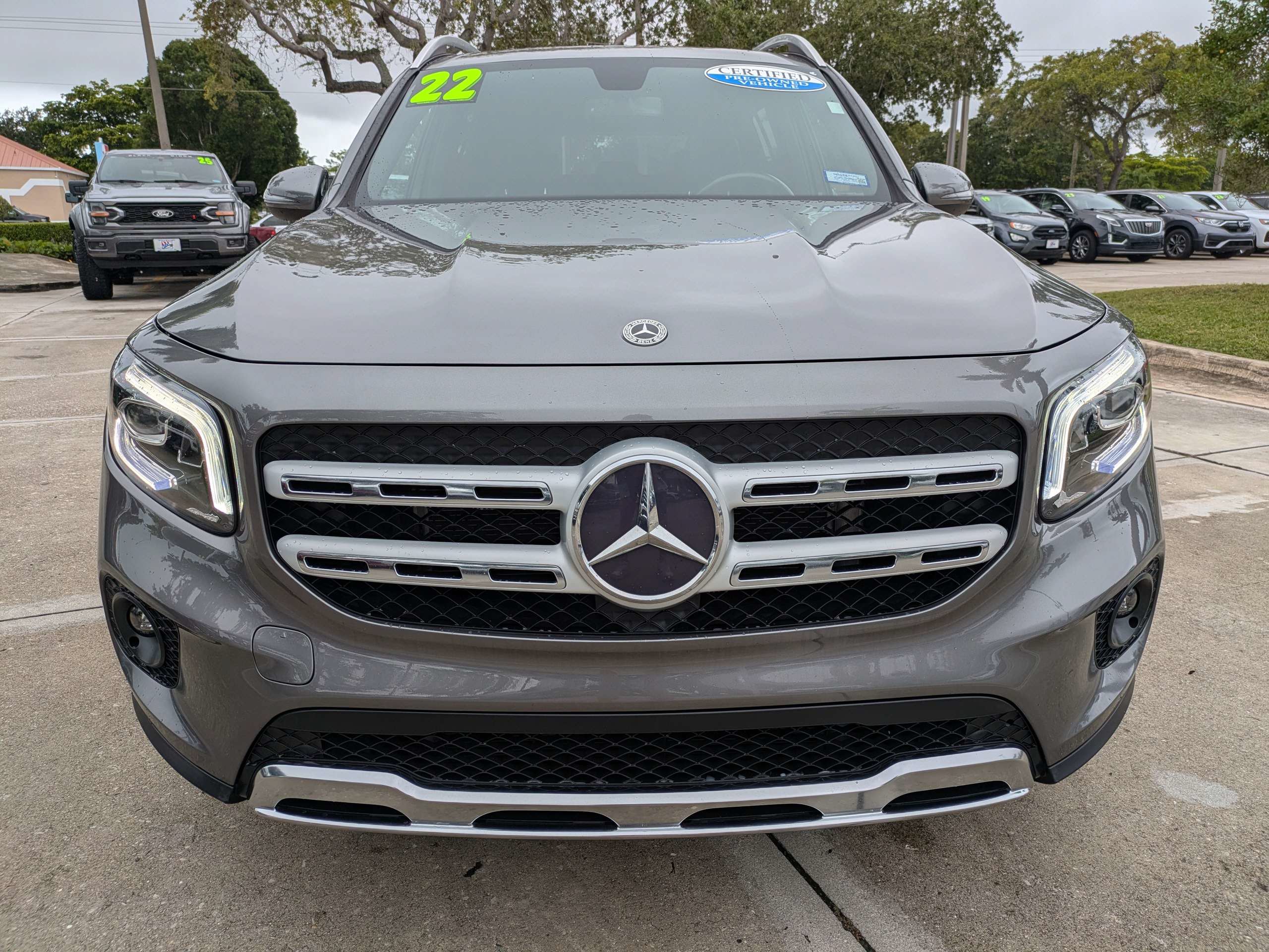 Used 2022 Mercedes-Benz GLB 250 4MATIC image 8
