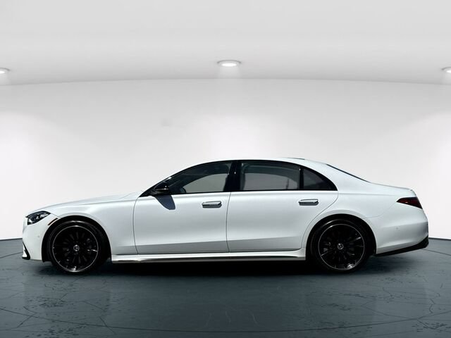 Certified 2025 Mercedes-Benz S 580 4MATIC Sedan image 3