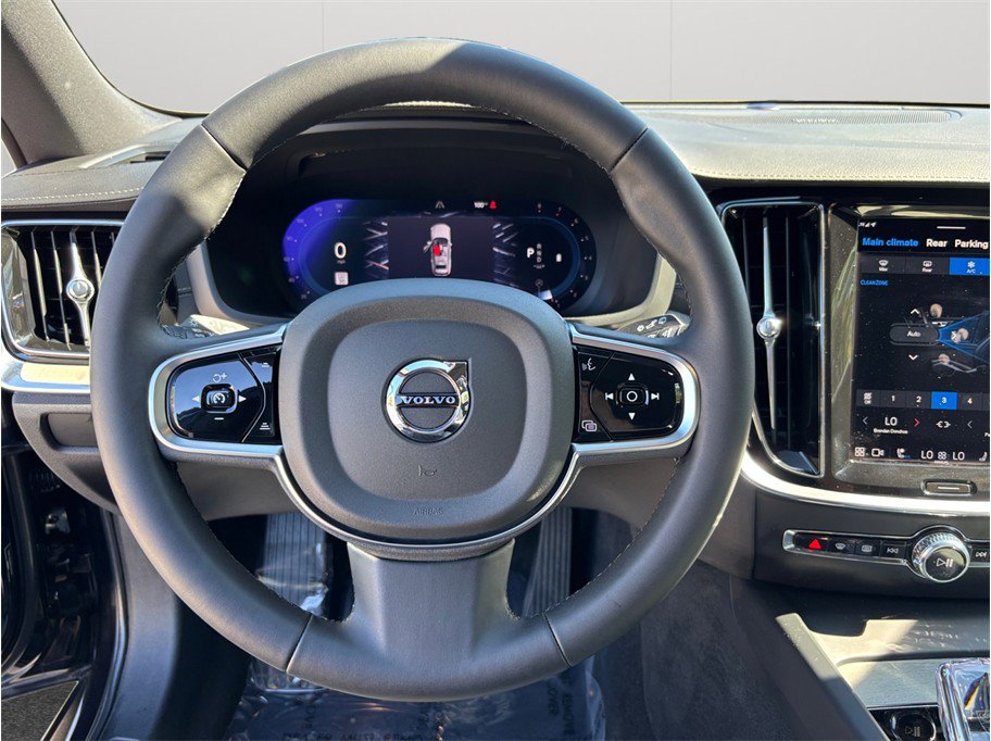 Used 2024 Volvo V60 B5 Cross Country Ultimate w/ Climate Package image 28