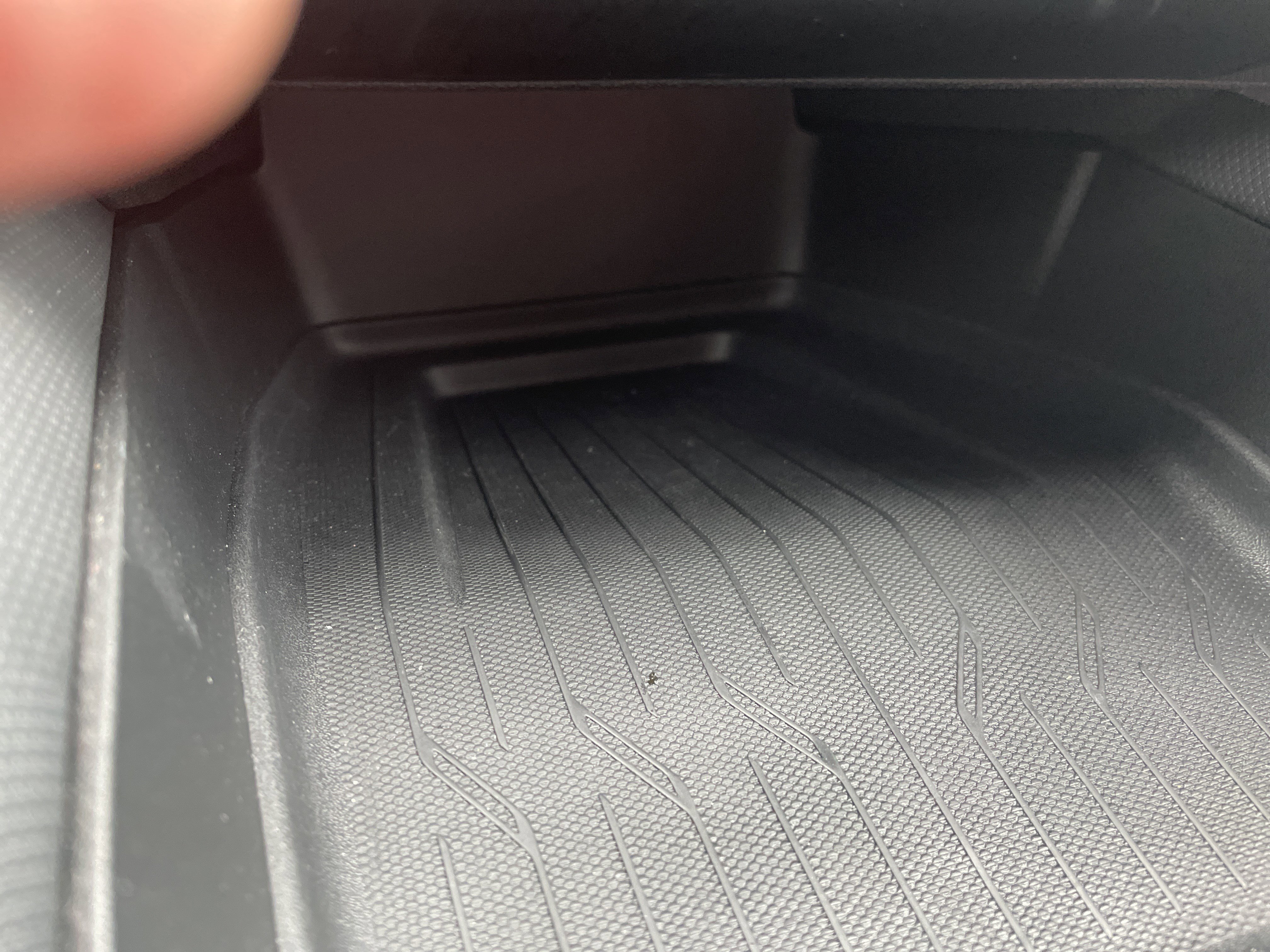 Used 2024 Chevrolet Equinox EV RS w/ Active Safety Package 3 image 27