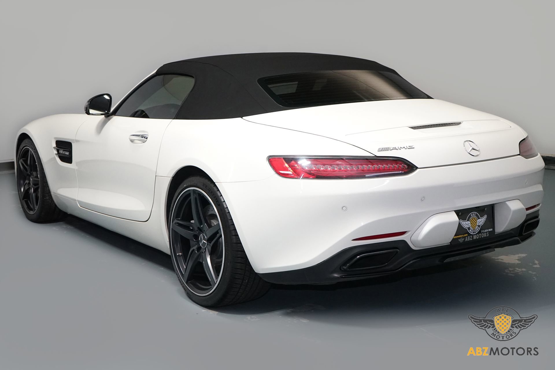 Used 2018 Mercedes-Benz AMG GT Roadster image 7