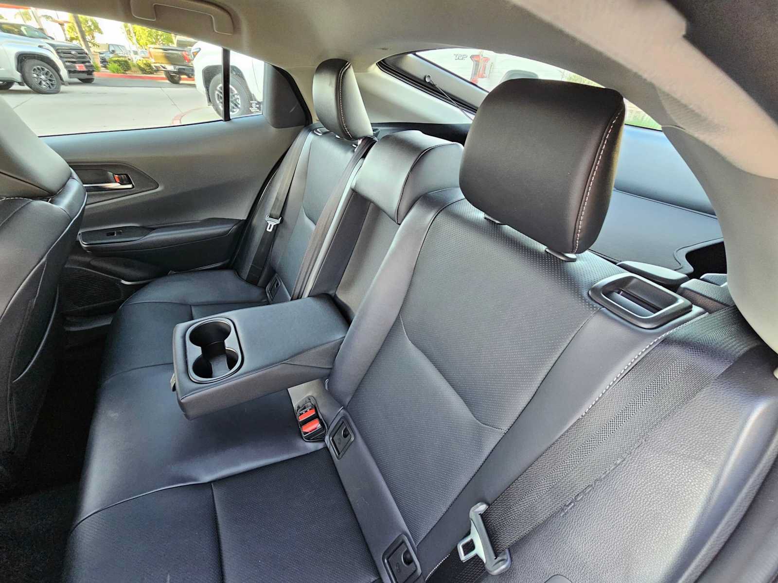 Certified 2026 Toyota Prius XLE FWD image 17
