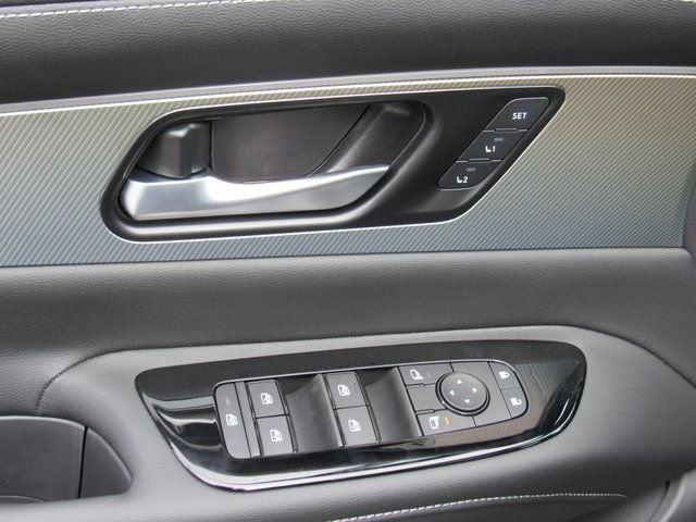 New 2026 Nissan Murano SL image 11