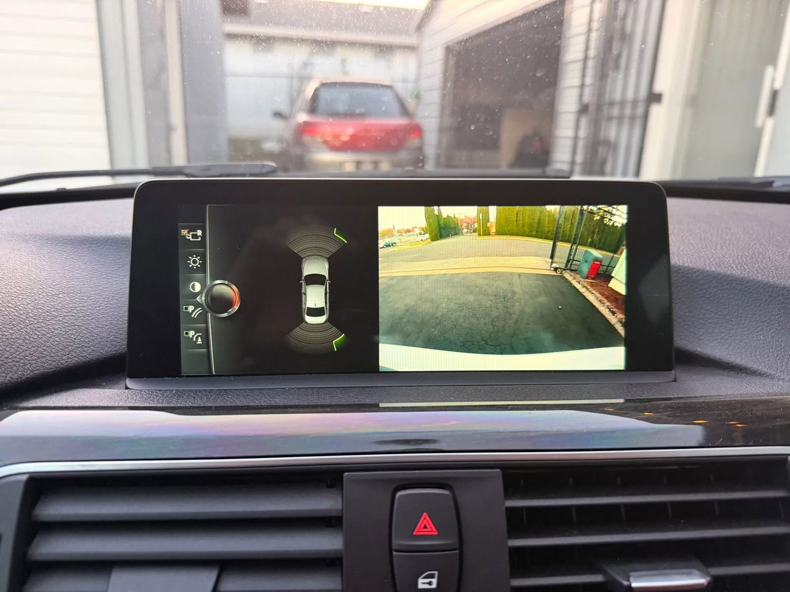 Used 2017 BMW 340i Sedan w/ Technology Package image 17