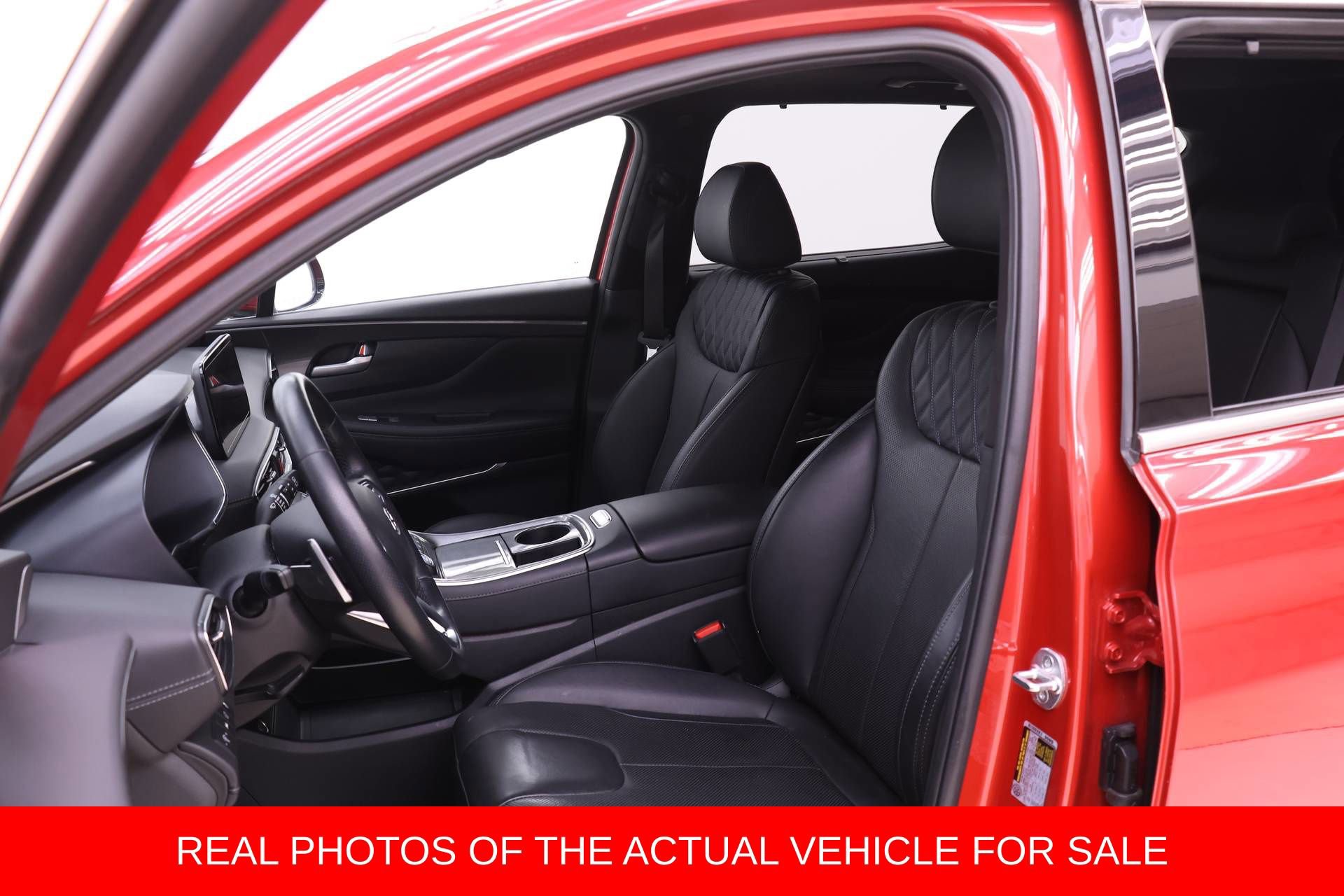 Used 2023 Hyundai Santa Fe Calligraphy image 3