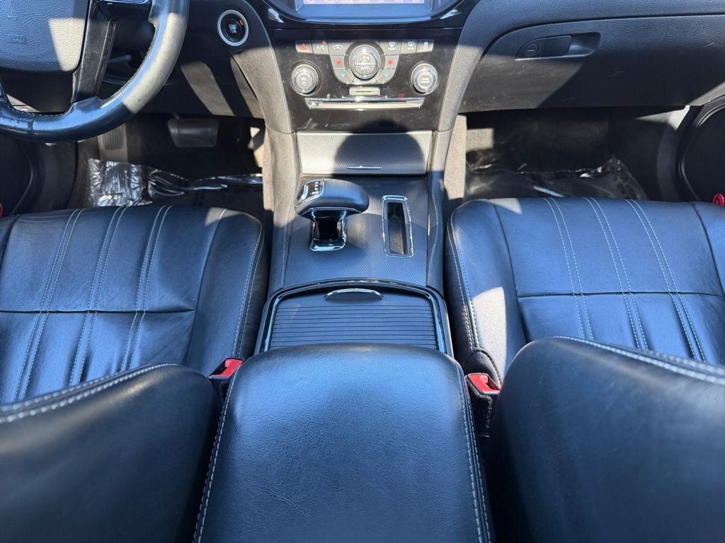 Used 2014 Chrysler 300 S RWD image 12