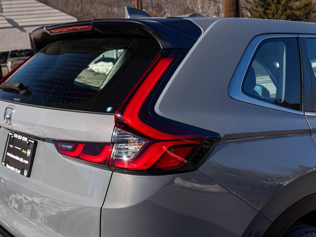 Used 2023 Honda CR-V LX image 39