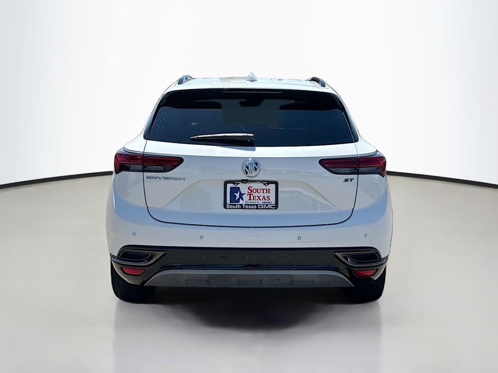 Used 2021 Buick Envision Essence w/ Sport Touring Package FWD image 6