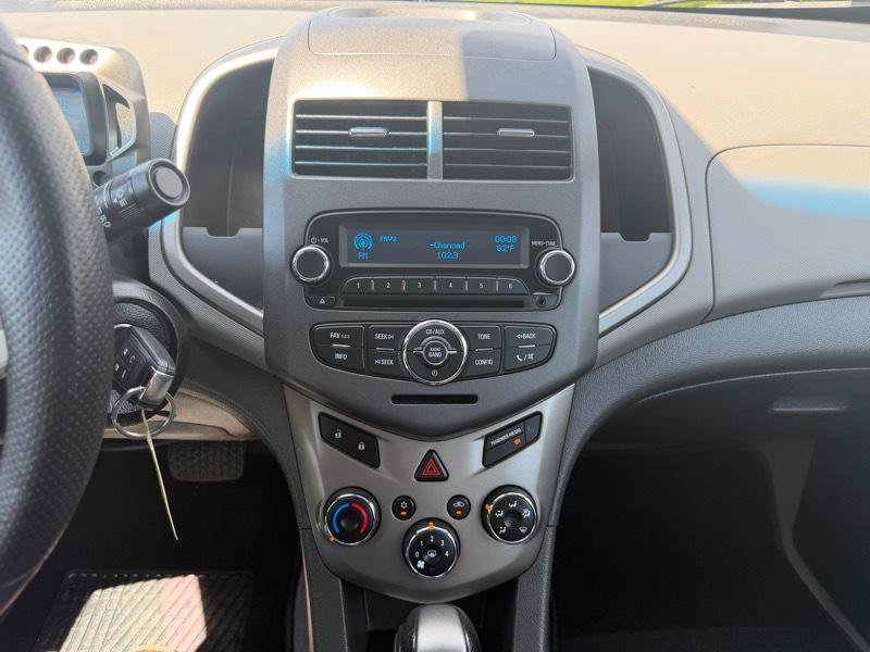 Used 2012 Chevrolet Sonic LT FWD image 17