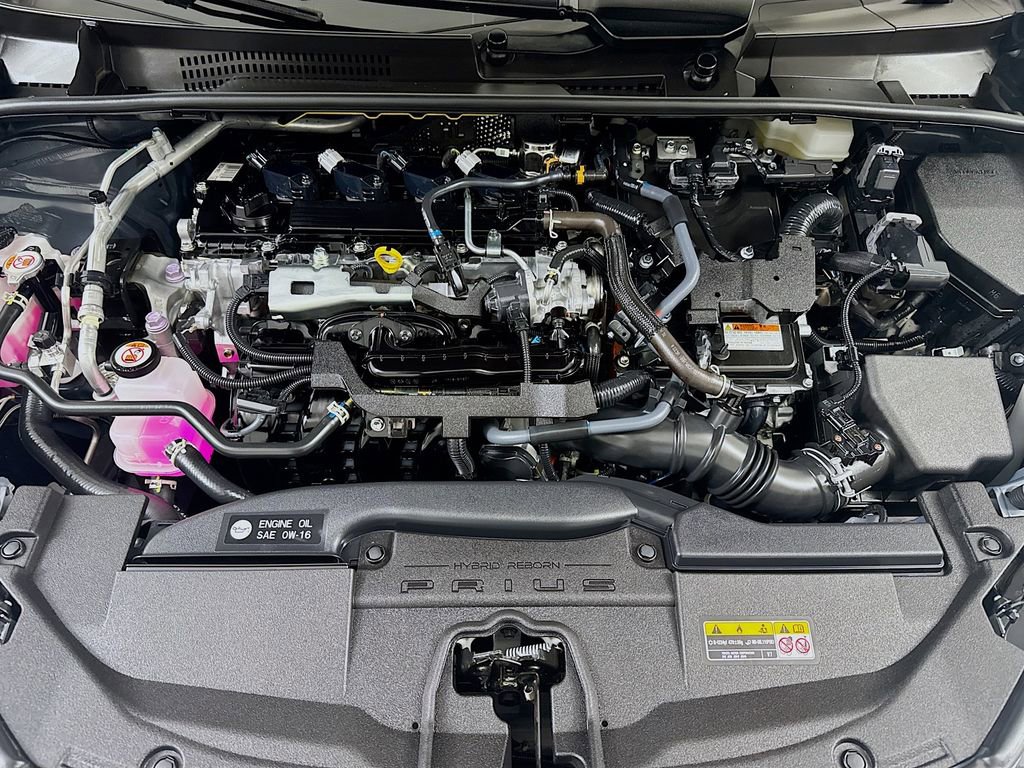 Used 2024 Toyota Prius LE image 23