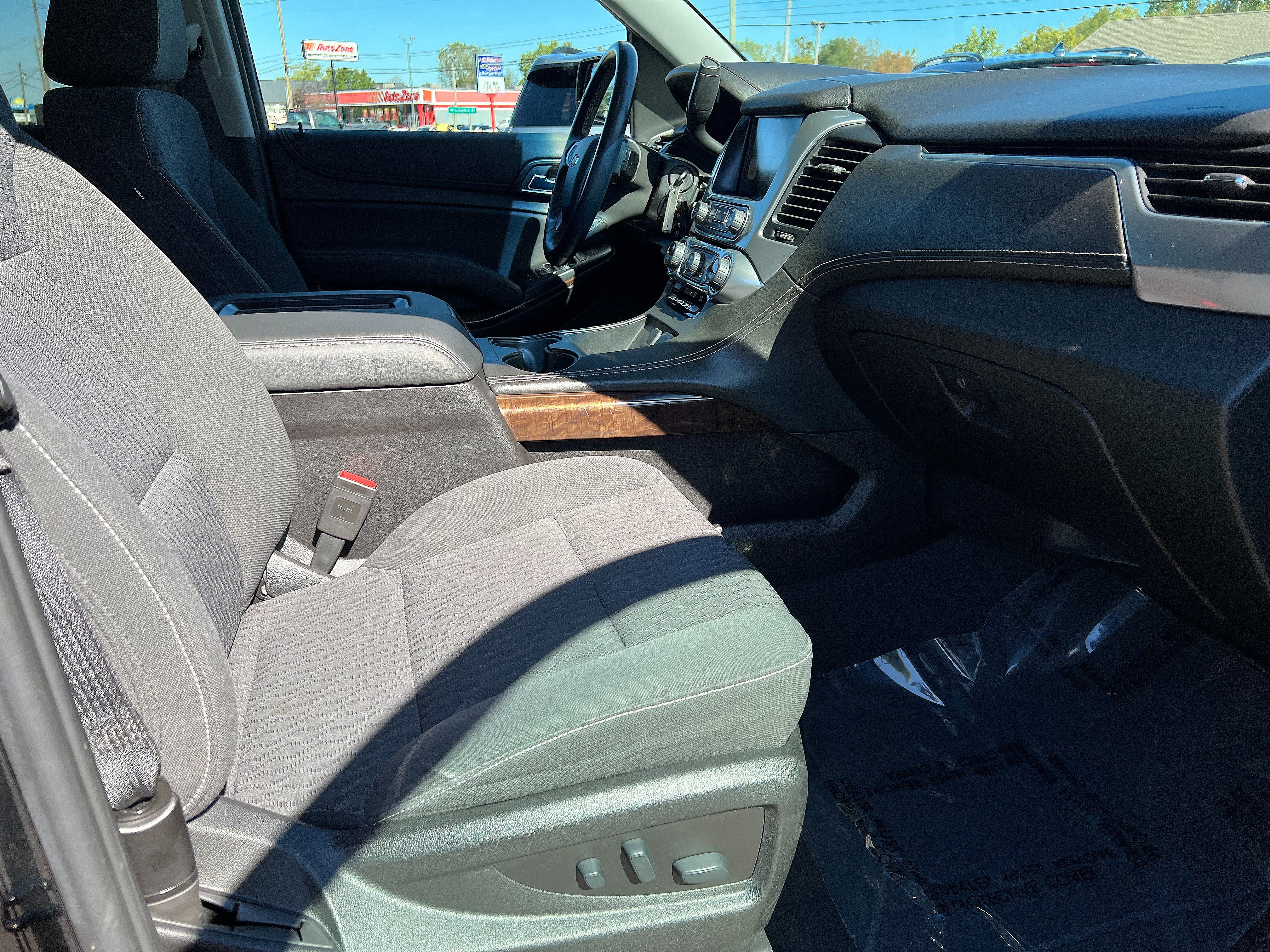 Used 2019 Chevrolet Tahoe LS AWD/4WD image 29