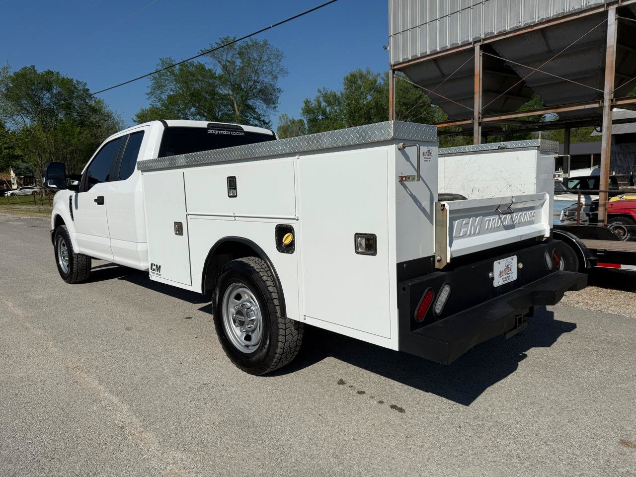 Used 2018 Ford F350 XL w/ Power Equipment Group RWD image 3
