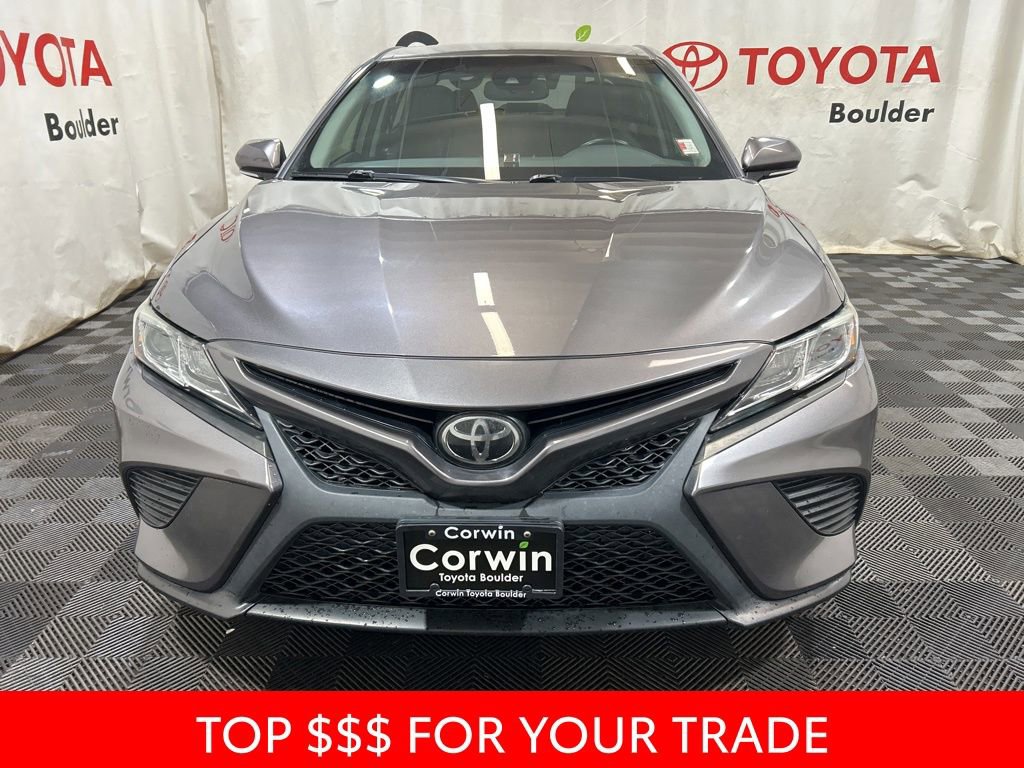 Used 2019 Toyota Camry SE w/ Convenience Package image 2