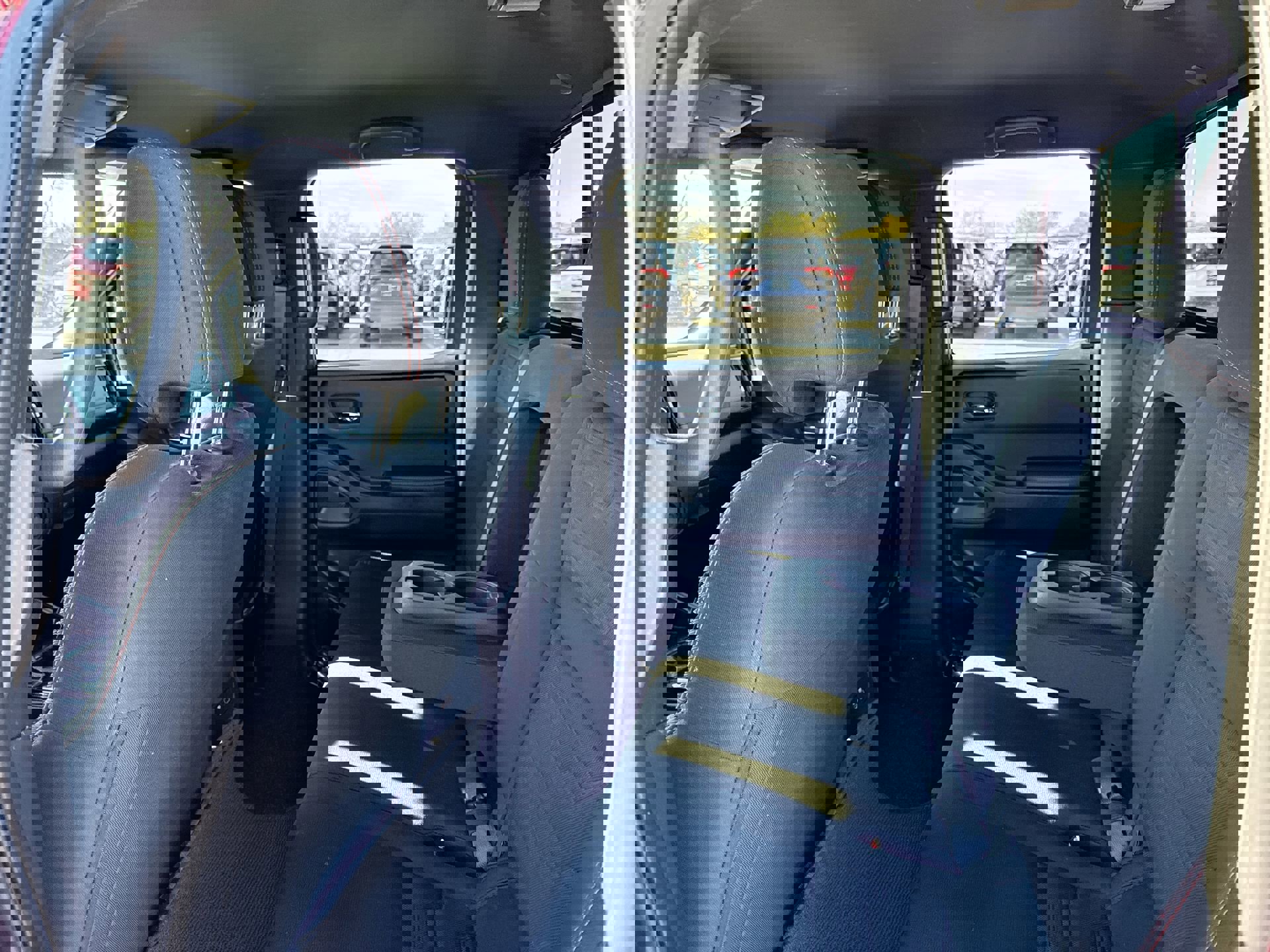 Used 2025 Nissan Frontier Pro-X image 23