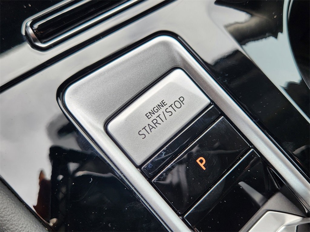 New 2026 Volkswagen Atlas SEL Premium R-Line image 16