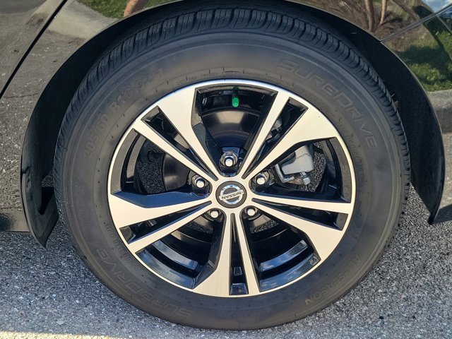 Certified 2022 Nissan Sentra SV image 13