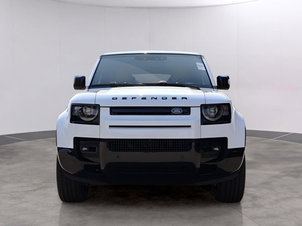 New 2025 Land Rover Defender 130 V8 image 2