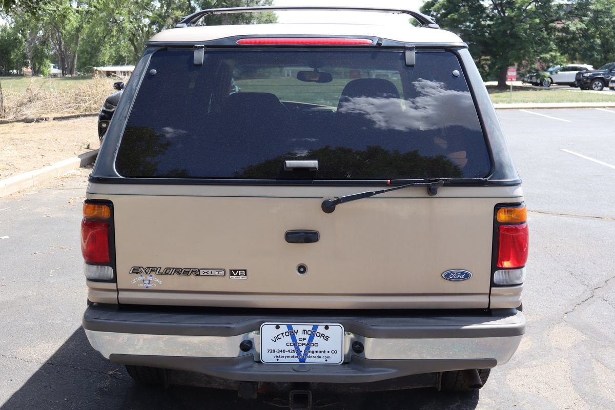 Used 1996 Ford Explorer XLT AWD/4WD image 6