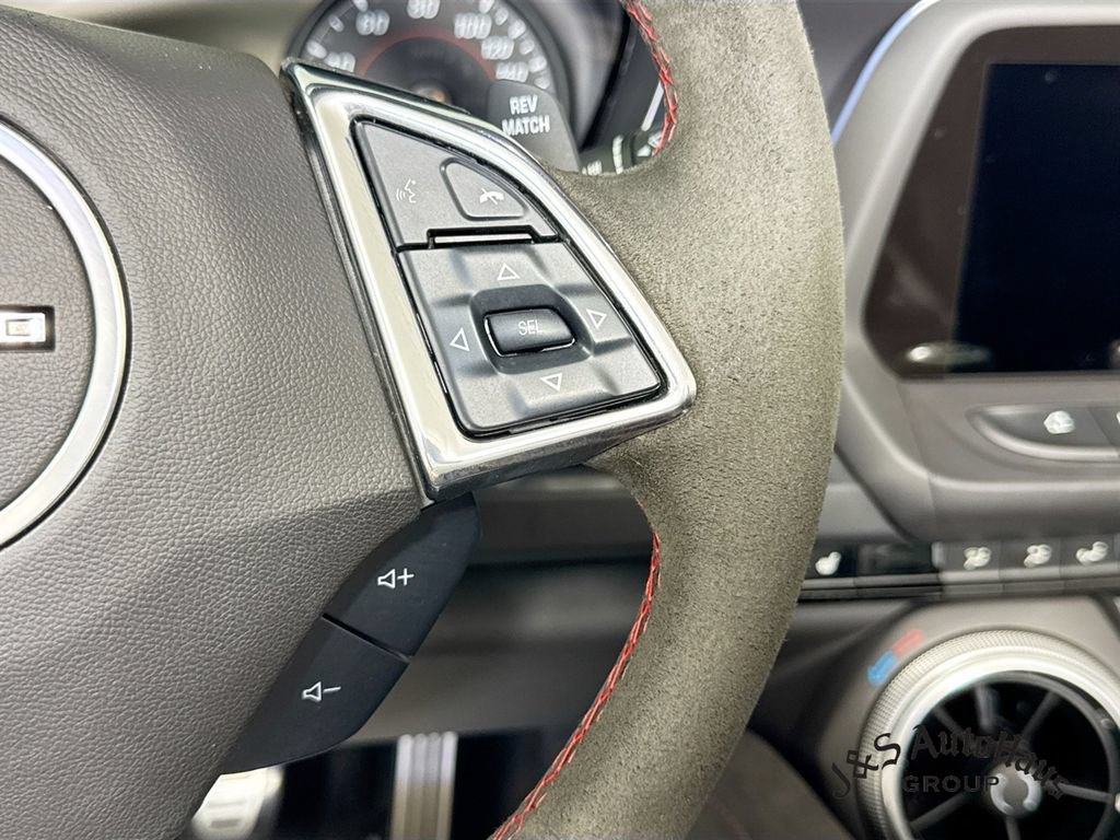Used 2023 Chevrolet Camaro ZL1 RWD image 14