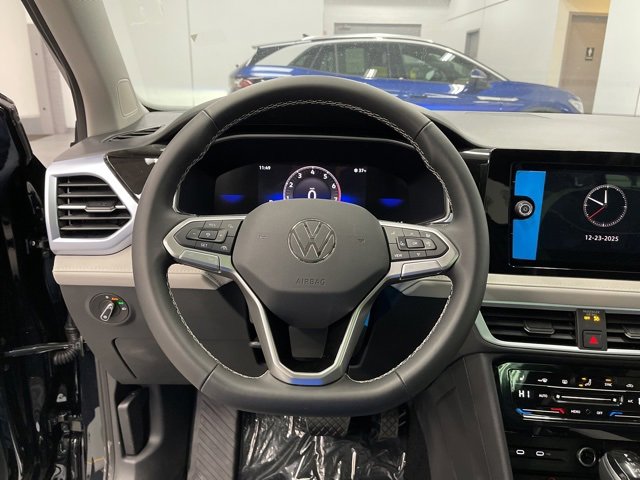 New 2026 Volkswagen Taos SE image 15