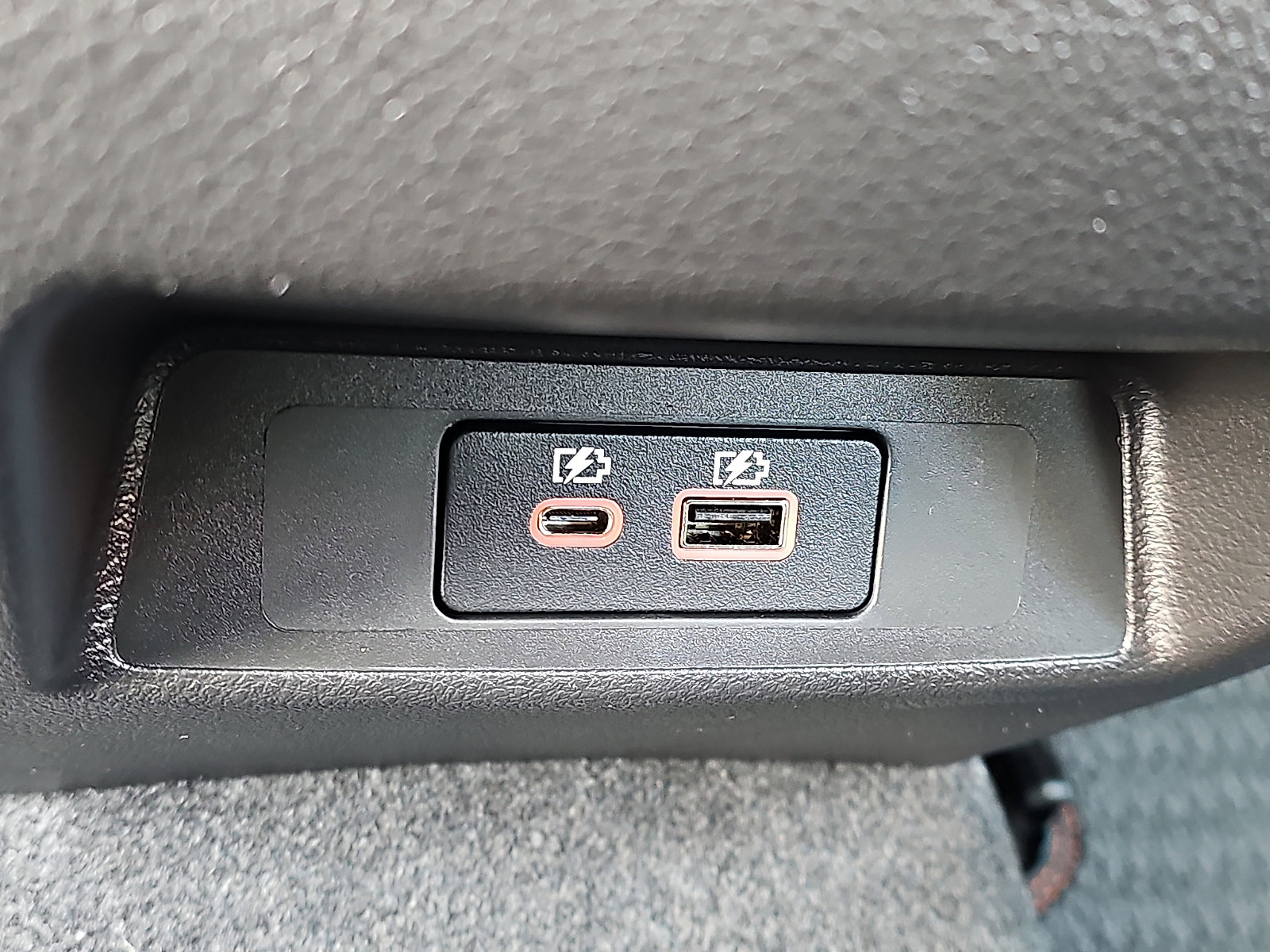 Used 2025 Nissan Altima 2.5 SR w/ SR Premium Package image 11