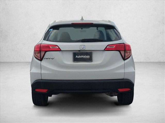 Used 2018 Honda HR-V LX image 7