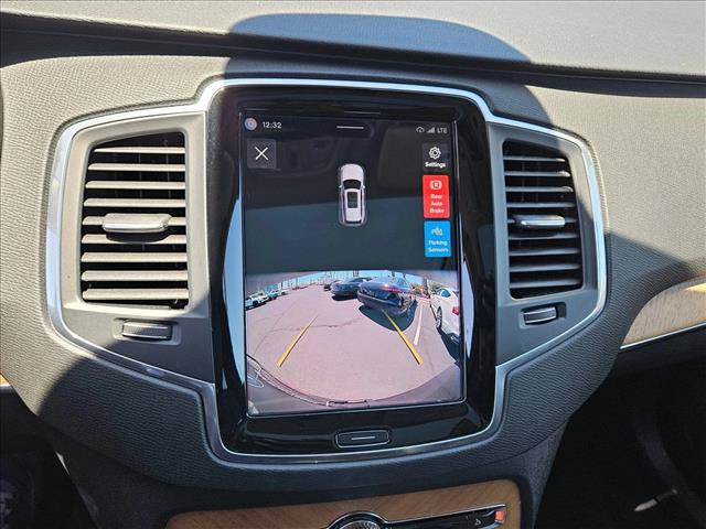 Used 2023 Volvo XC90 B6 Core w/ Protection Package Premier AWD/4WD image 12