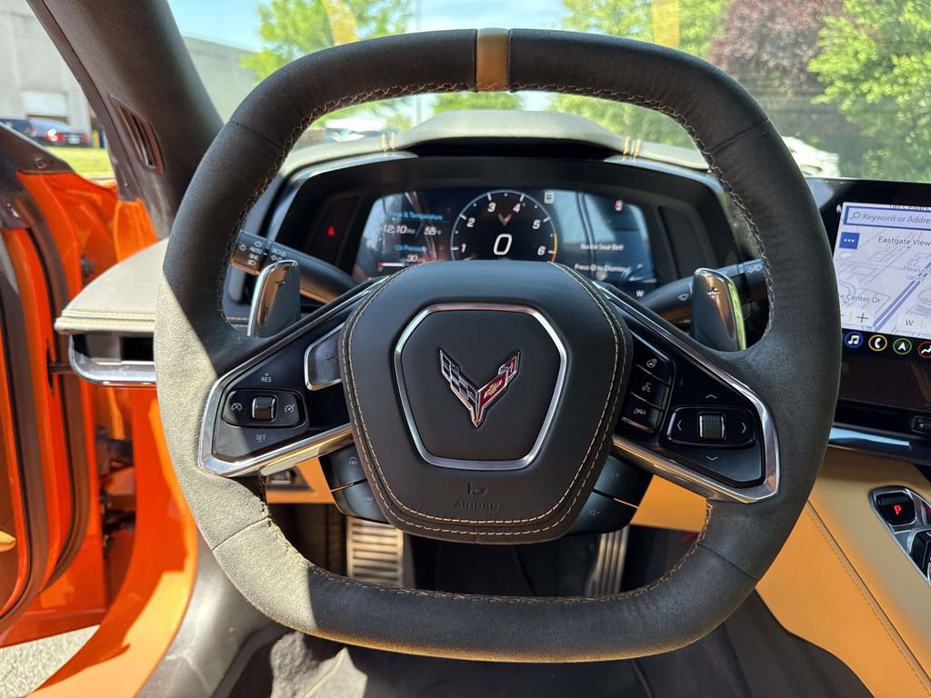 Used 2023 Chevrolet Corvette Stingray Premium Conv w/ Z51 Performance Package RWD image 30