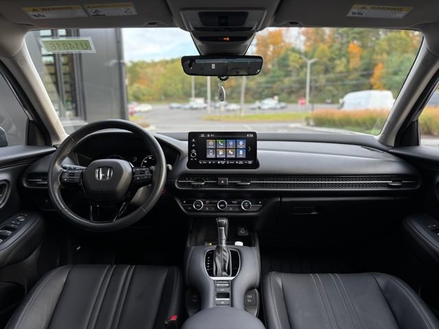 Used 2024 Honda HR-V EX-L image 12