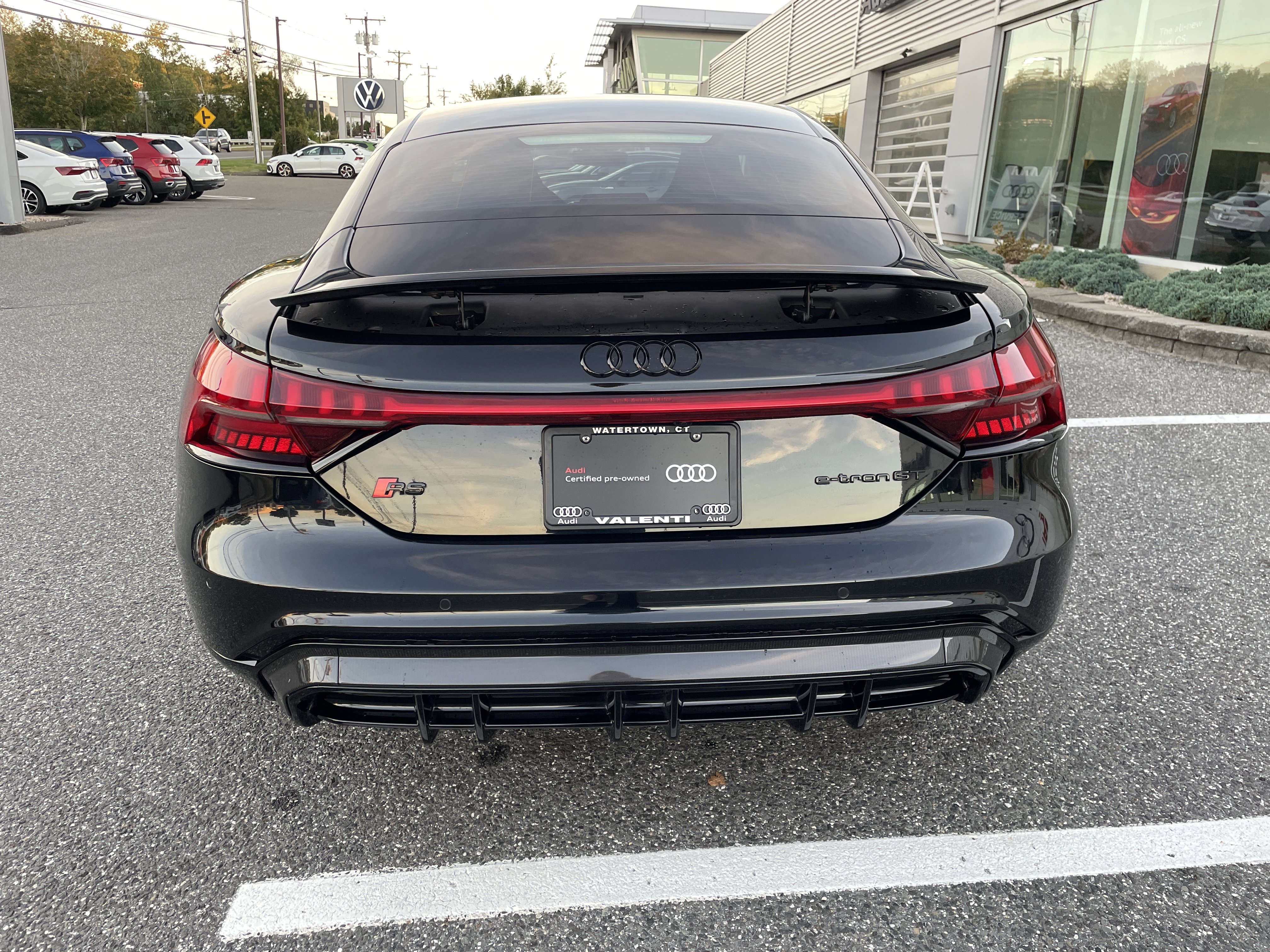 Certified 2023 Audi RS e-tron GT w/ Carbon Performance Package image 9