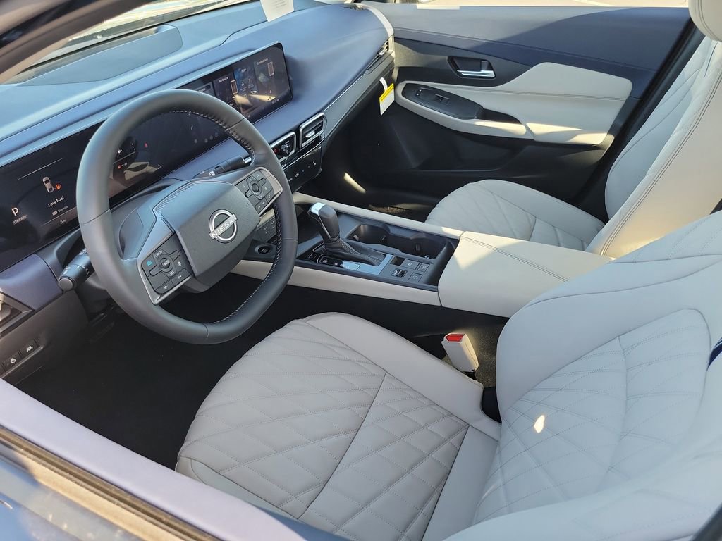 New 2026 Nissan Sentra SL w/ Floor Mat Package FWD image 10