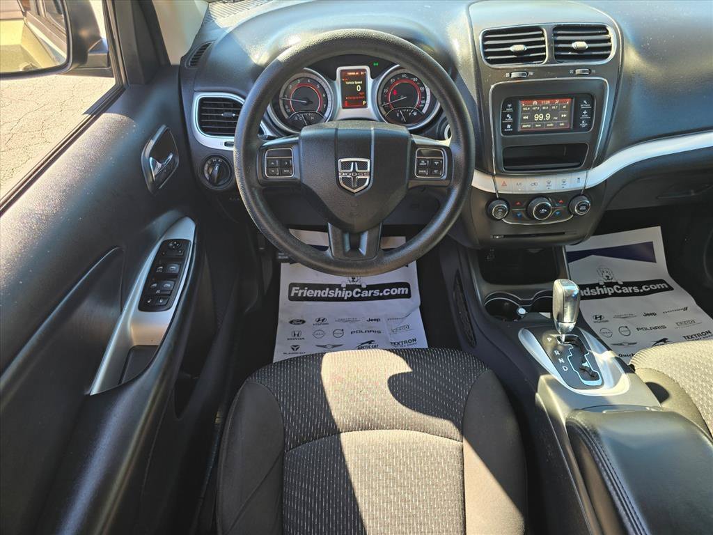 Used 2019 Dodge Journey SE FWD image 8